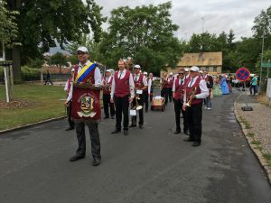 Festumzug Peter und Paul Delitzsch 2016 - Blasmusikverein Schenkenberg e.V.