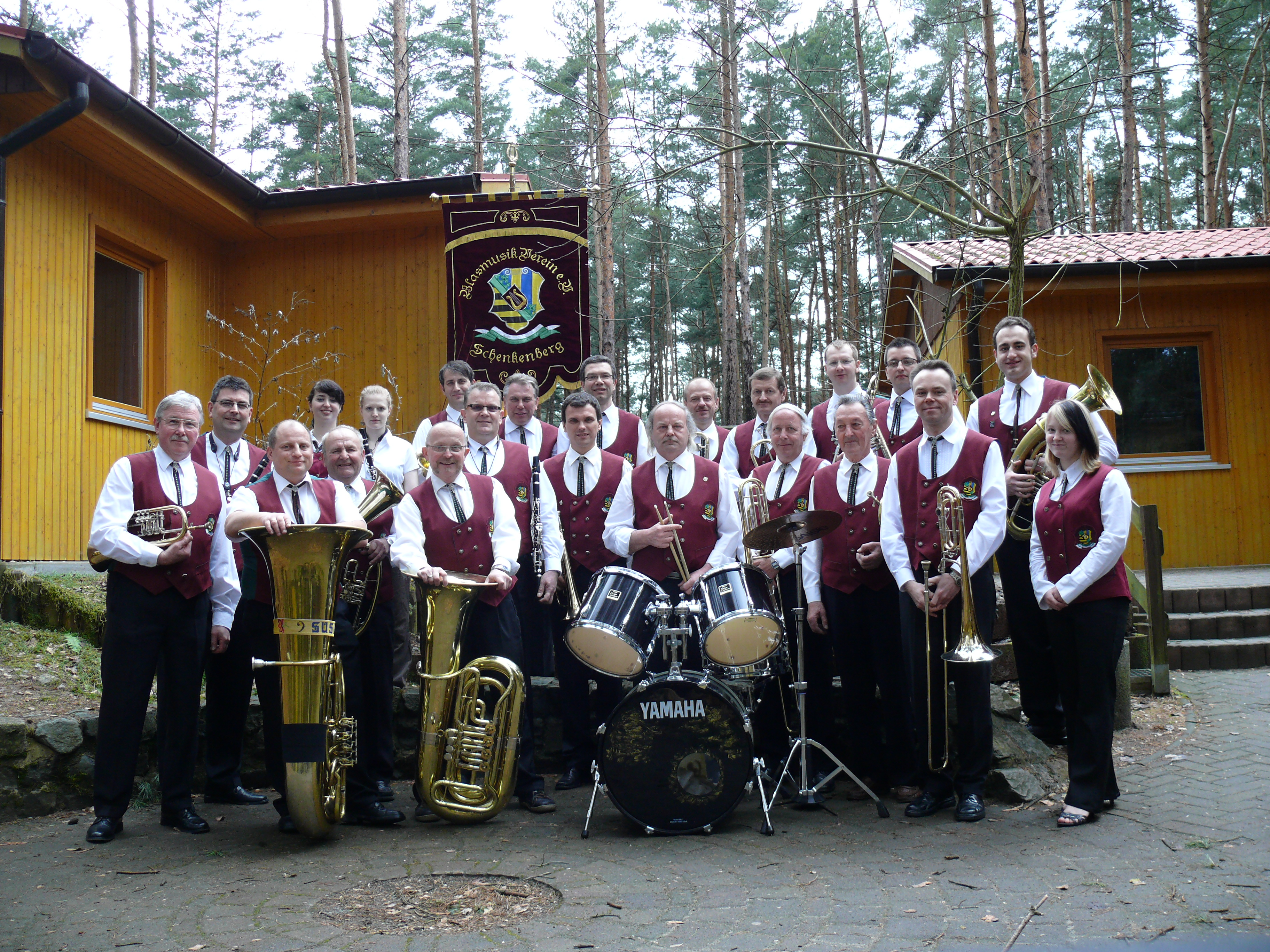 Gruppenfoto Schenkenberg 2010 - Blasmusikverein Schenkenberg e.V.